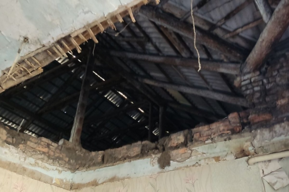    В Борзе обрушился потолок в квартире пенсионерки