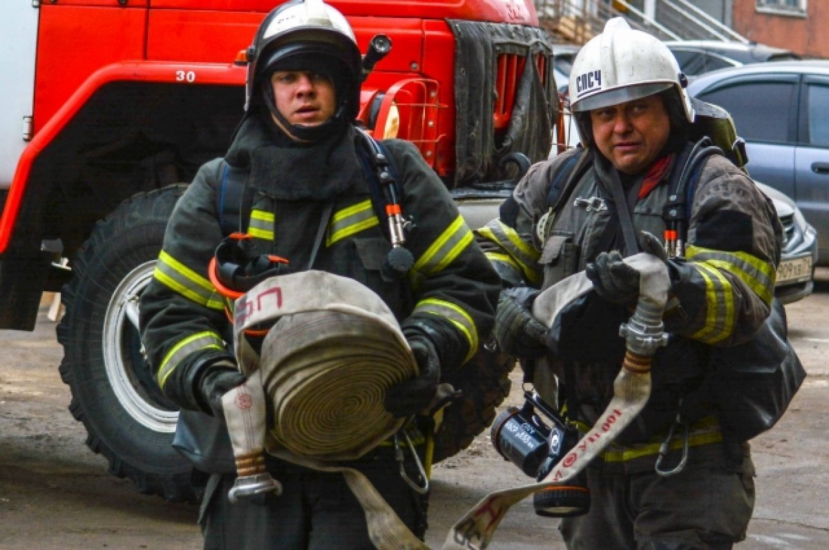    16 строений загорелись в курганском поселке Твердыш