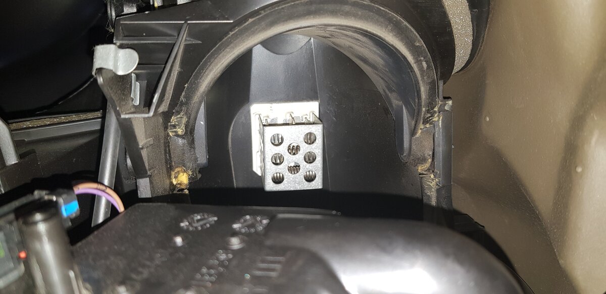 Замена радиатора печки Пежо 206 (Peugeot 206)