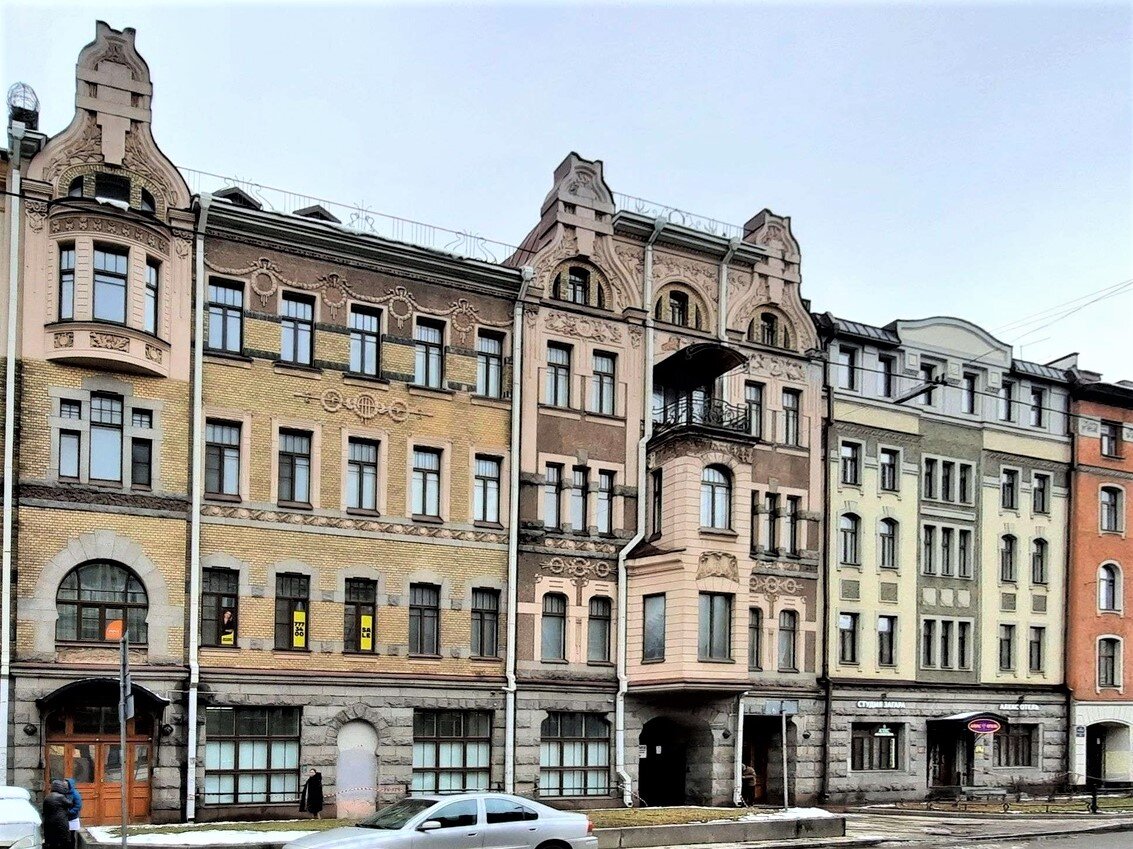 Современный вид на здание фабрики
