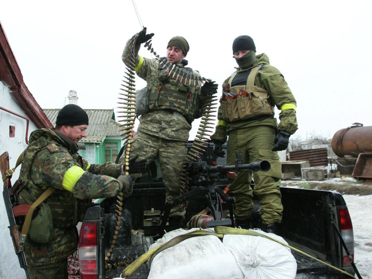    Украинские военнослужащие на боевой позиции возле села Чермалык Мариупольской области. Архивное фото© AFP 2023 / Anatolii Boiko