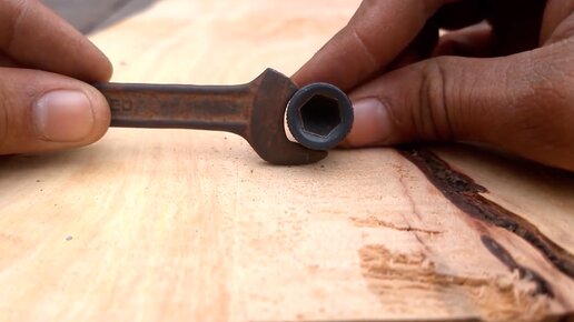 Не понимаю как я раньше не придумал эту идею с гаечным ключом: теперь ...