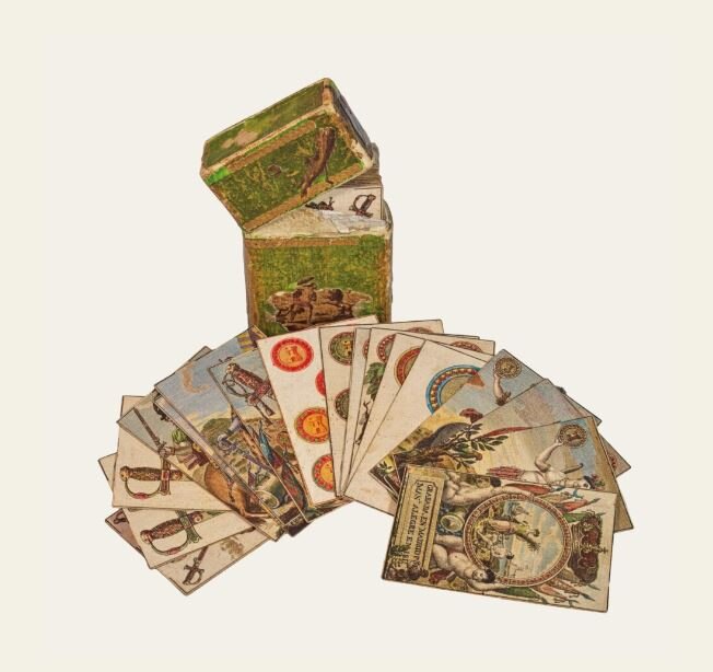Игральные карты из коллекции Франка ван ден Берга. Источник: ft.com