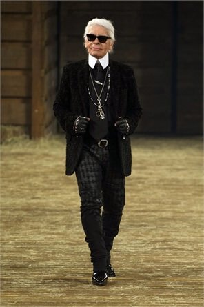 Карл Лагерфельд, немецкий модельер и фотограф