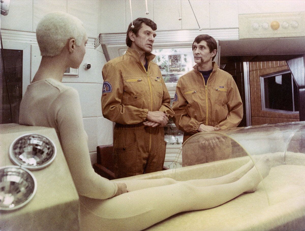 Елена Метелкина _ Игорь Ледогоров _ Игорь Ясулович «Через тернии к звездам» кадр из фильма