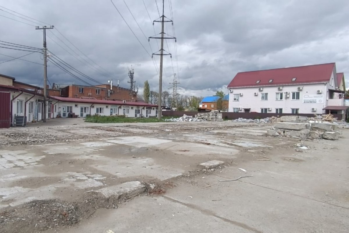    С марта в Краснодаре снесли 5 незаконных капитальных объектов