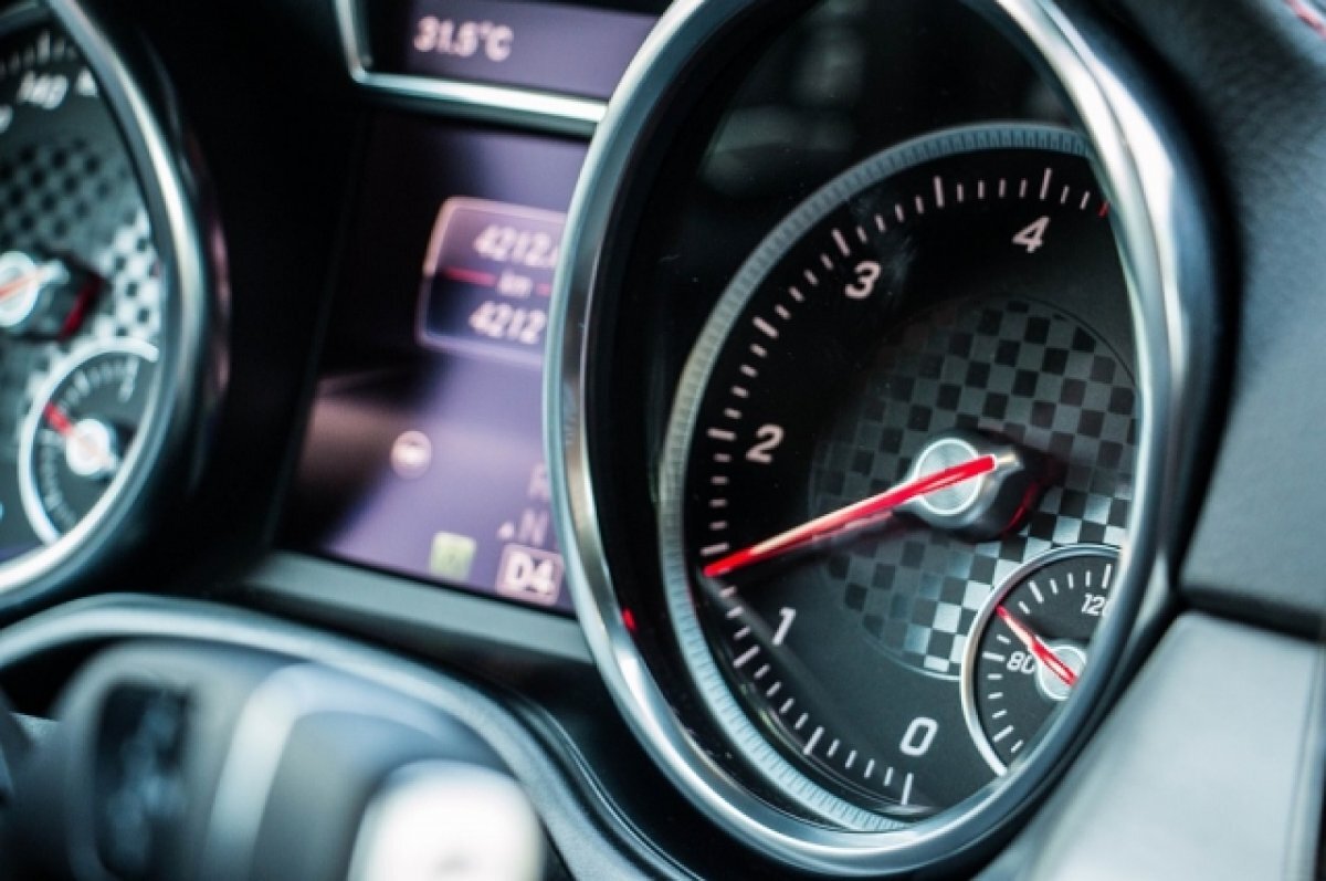    В Омске на 16-летнего автолихача завели административное дело