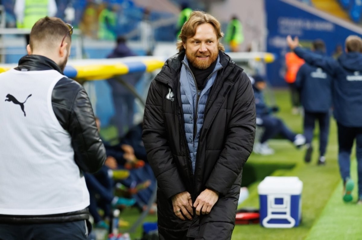    Главного тренера «Ростова» Валерия Карпина зовут в другой клуб