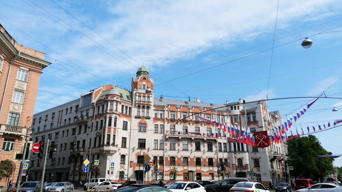 Фото от подруги.  Петербург. 