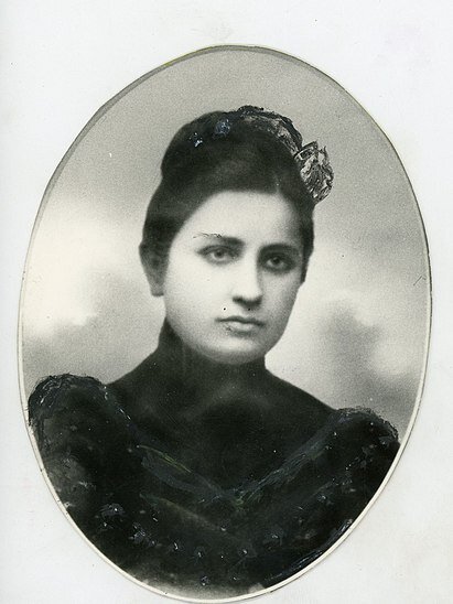 Екатерина (Като) Семёновна Сванидзе (1885 или 1882 — 22 ноября [5 декабря] 1907) — первая жена Иосифа Джугашвили (Сталина), мать его старшего сына Якова