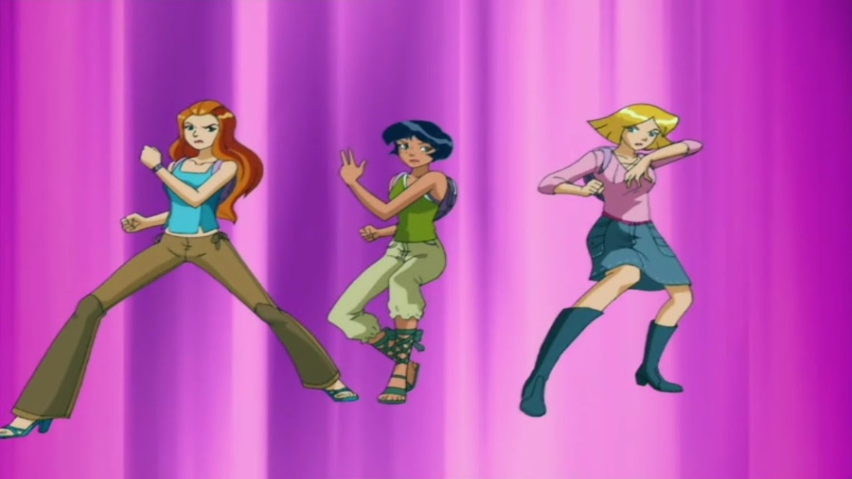 Totally Spies -  один из наиболее популярных мультсериалов начала 2000-х годов. Он был создан французской анимационной студией «Marathon Media» и впервые вышел в эфир в 2001 году.-2