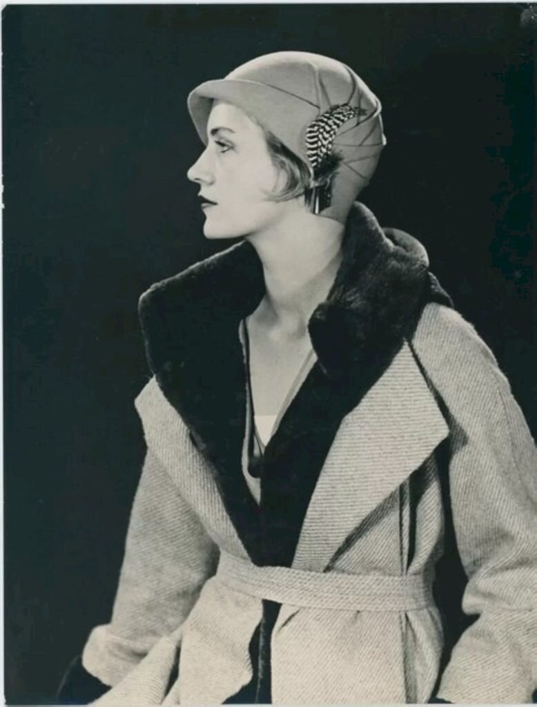     Автопортрет: Lee Miller