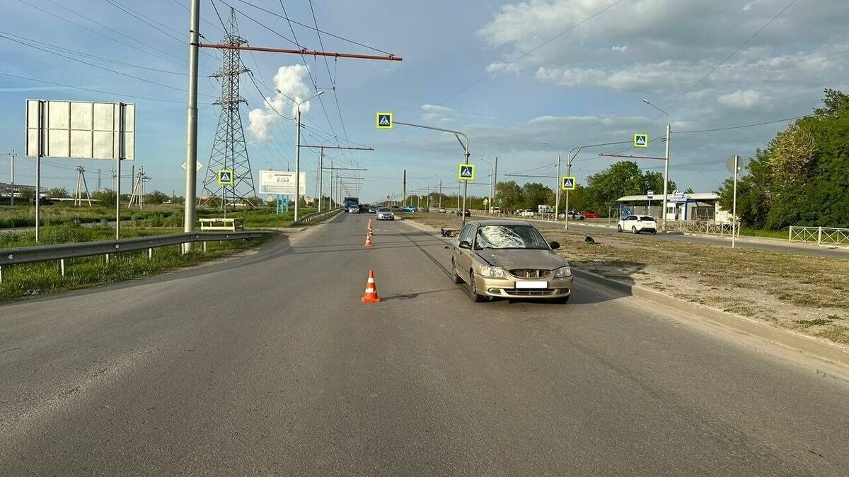     В Волгодонске правоохранители выясняют обстоятельства ДТП с участием малолетнего ребёнка и его бабушки, сообщили в региональном ГИБДД.