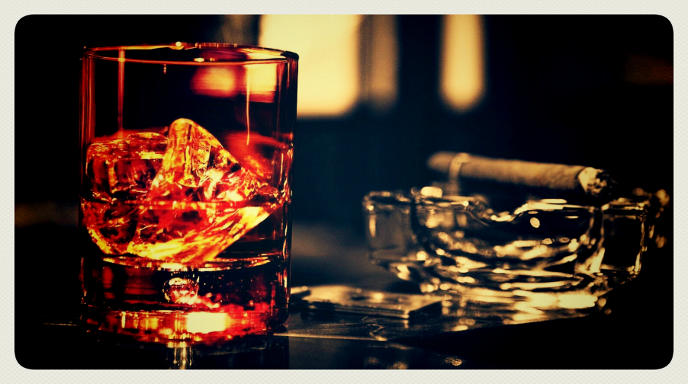 Вечером выпил. 