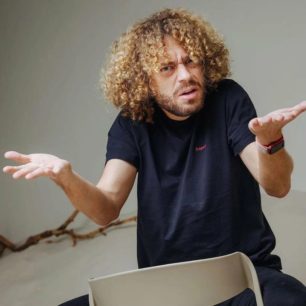 Исковая волна: иноагенты требуют избавить их от статуса