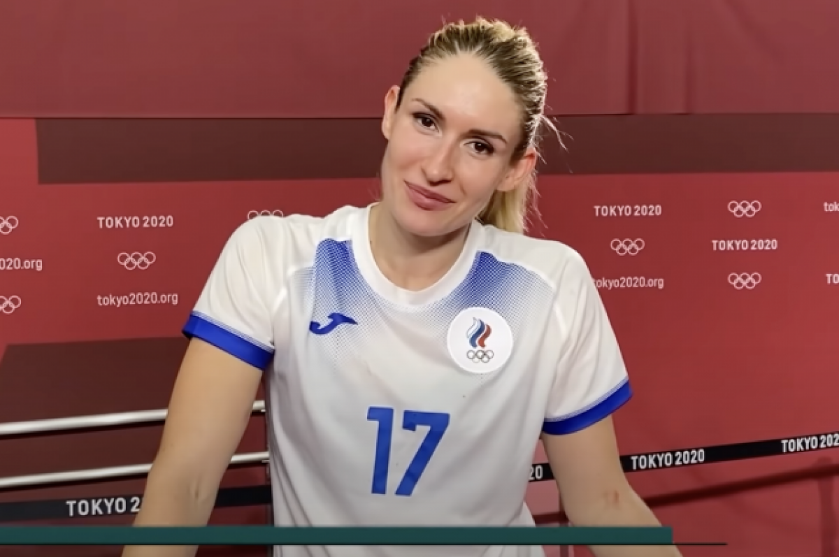    Влада Бобровникова.