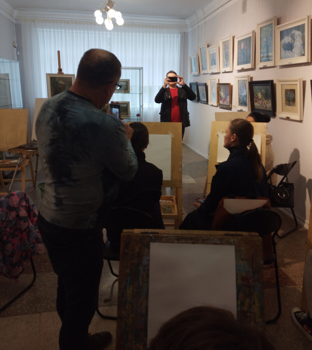 Рисуем сирень с художником Михаилом Левшиным.