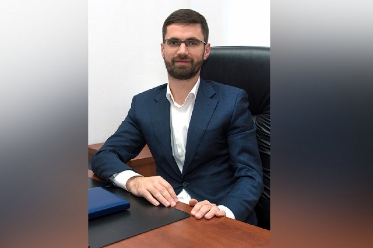    В Новосибирске начальник управления спорта Толоконский остаётся в мэрии