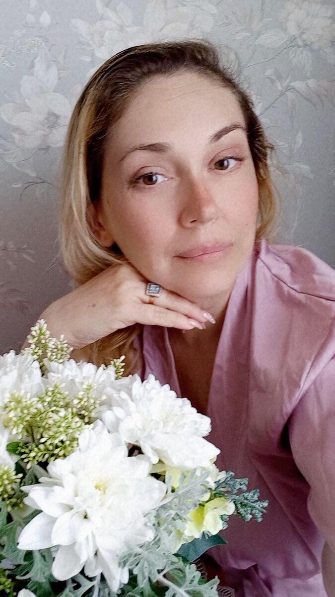 Я - счастливая и довольная, чего и вам желаю😘🤗