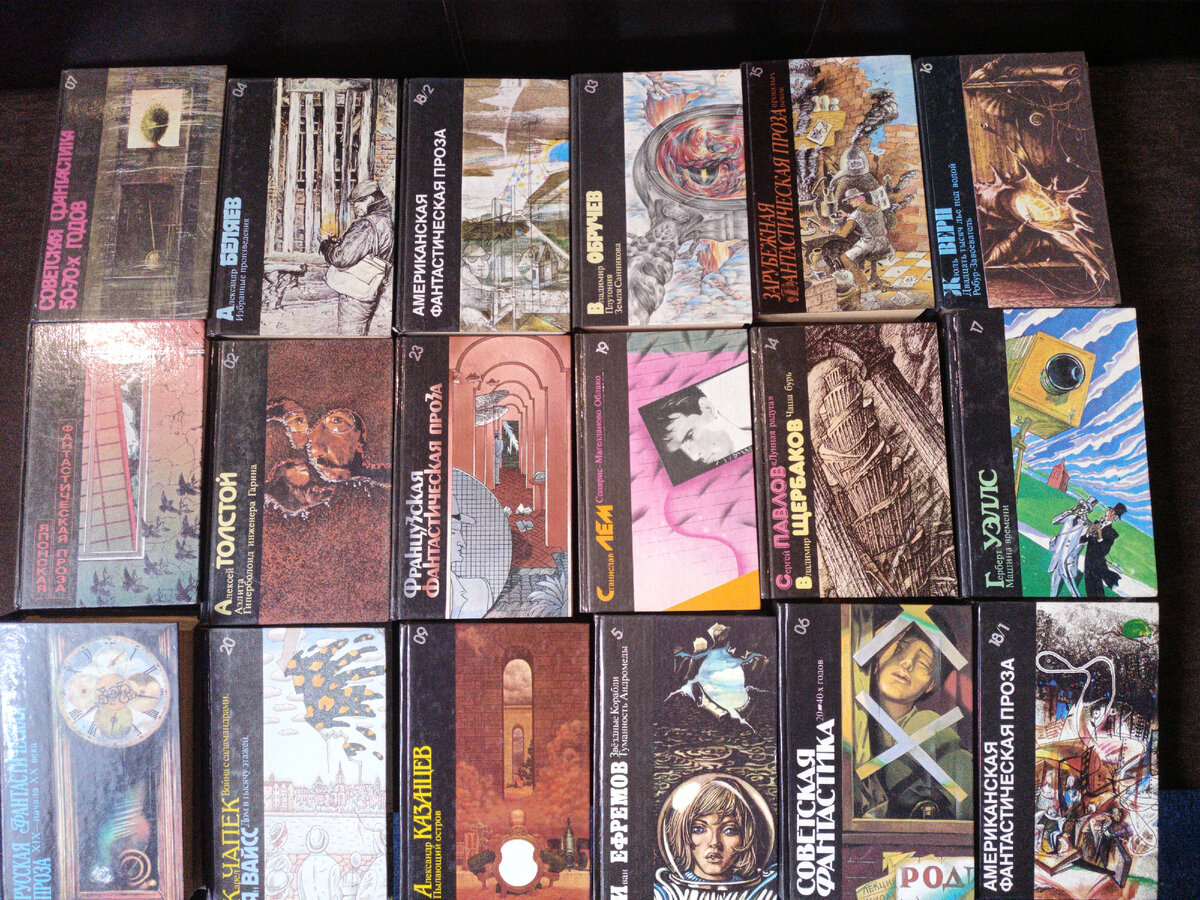 Довольно неплохой коллаж обложек, определенный стиль всё таки присутствует