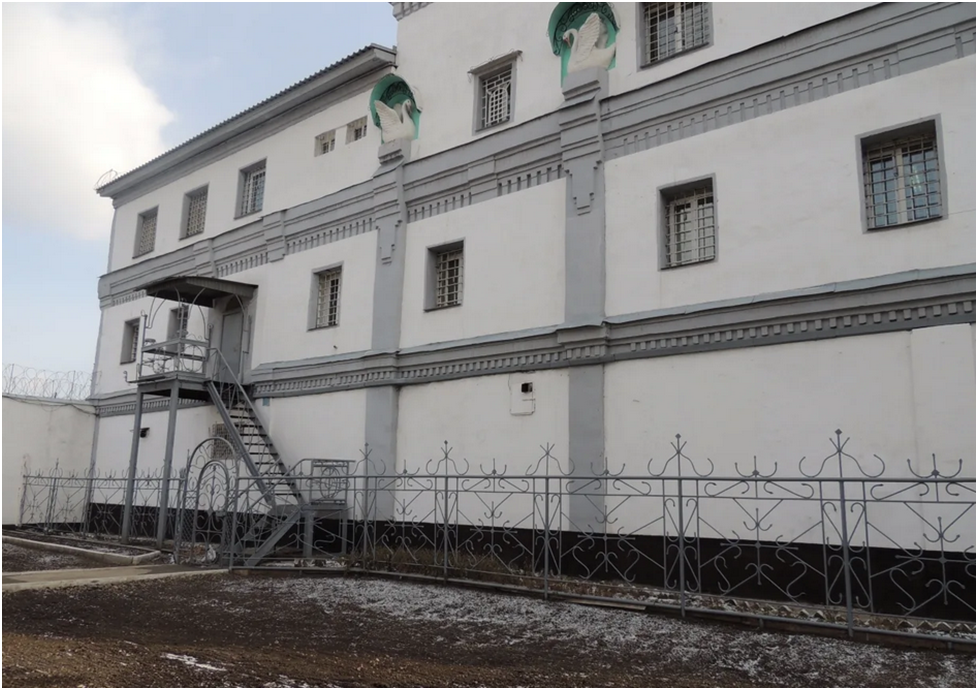 Ксения Собчак выпустила фильм о пытках в иркутском СИЗО
