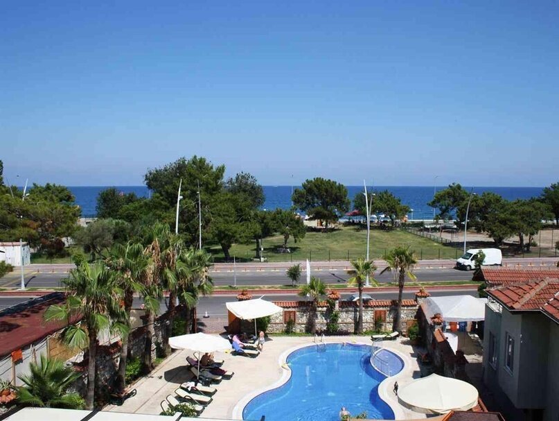 Beldibi Beach Hotel1 из 7