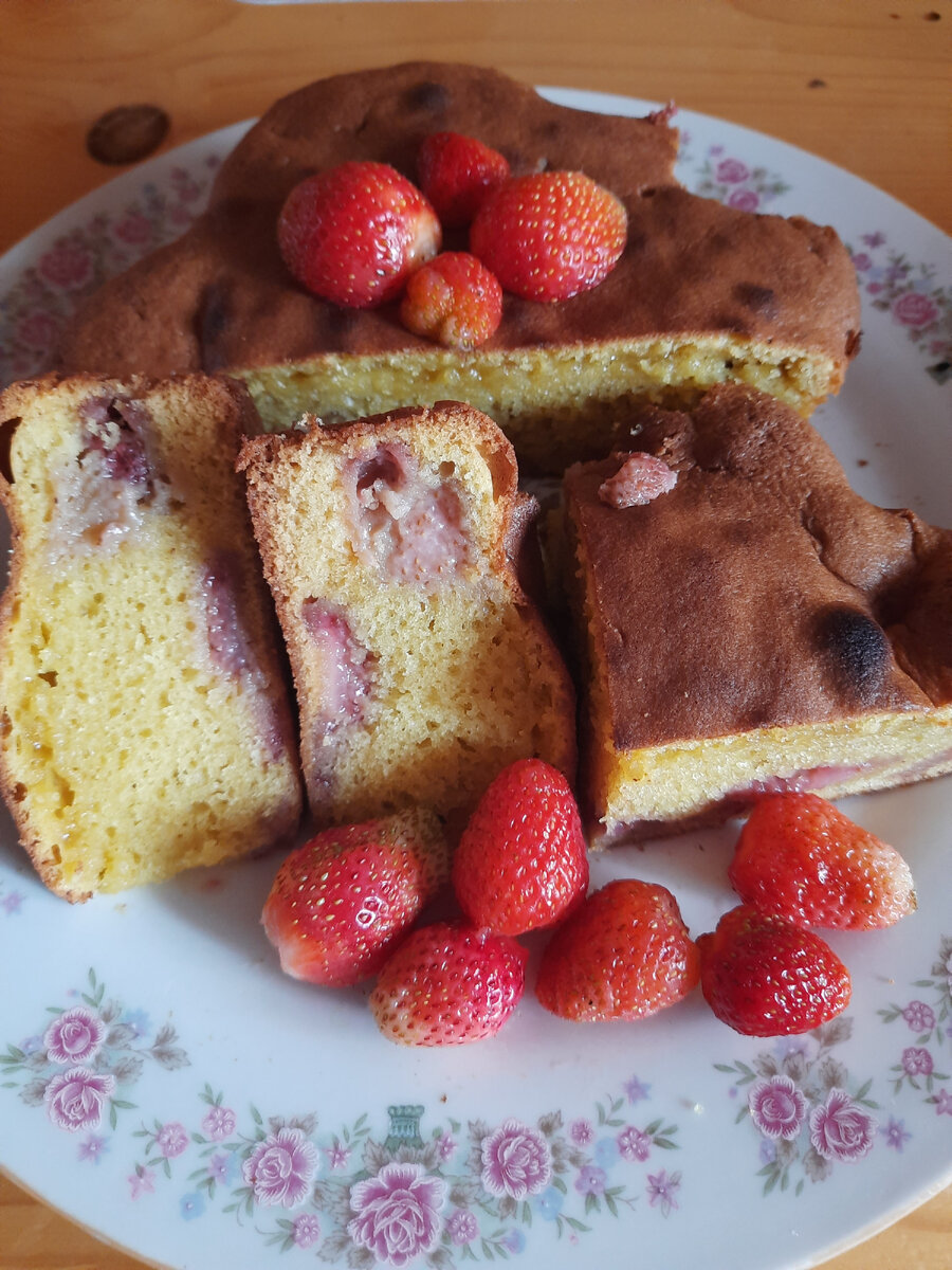 Шарлотка готова