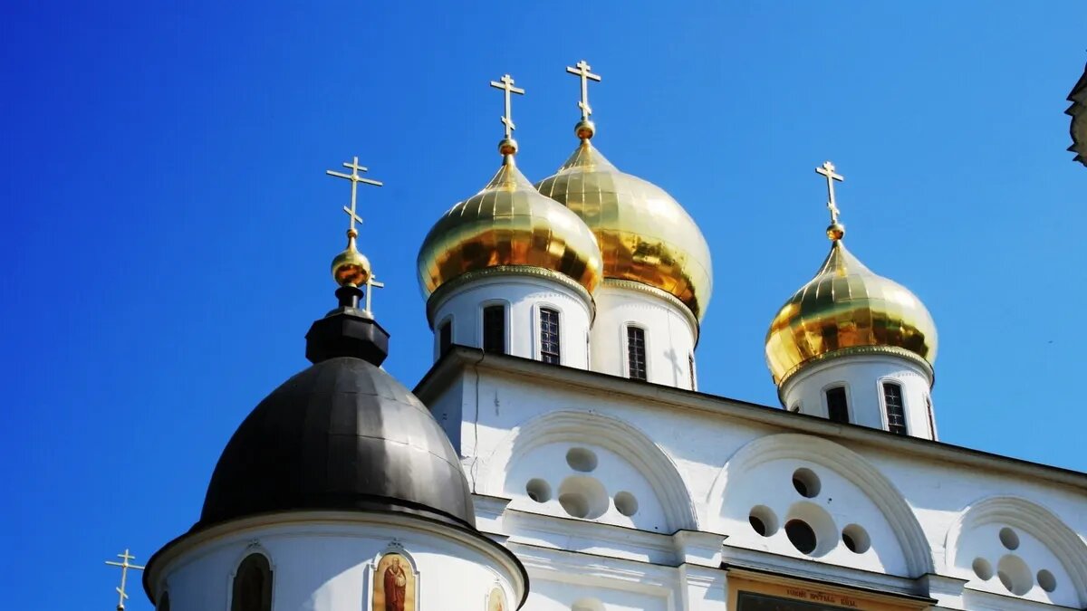 Каждая светлая дата имеет свои традиции и запреты. Фото: Pxfuel.com