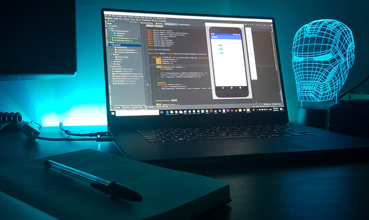 Сайт разработчика андроид. Красивый компьютер. Android Разработчик. Программист Android. Android программирование.