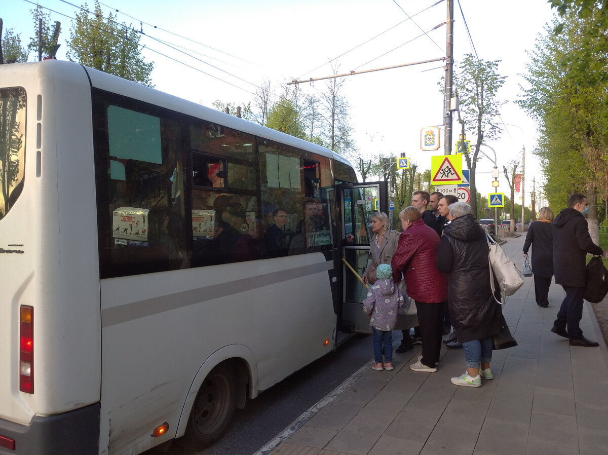 Давний вопрос, который мучает многих транспортных любителей, урбанистов, чиновников и просто неравнодушных граждан!-14