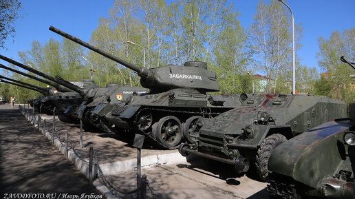 Подснял военную технику в парке ОДОРА в Чите