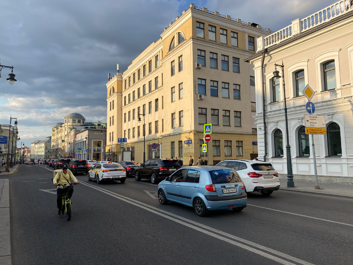 Самые «московские» улочки Москвы: прогулка от Сретенки до Ленивки | За  впечатлениями! | Дзен