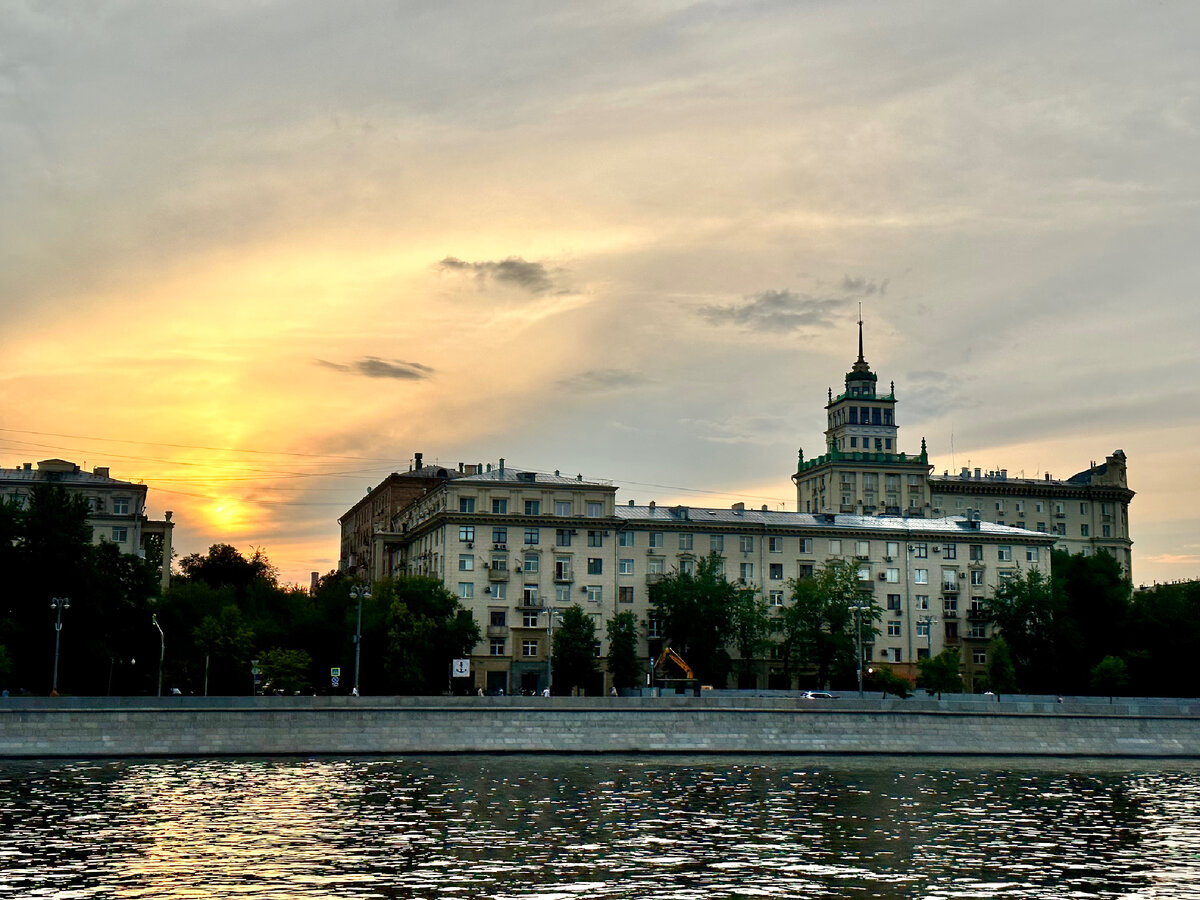 москва река в архангельском