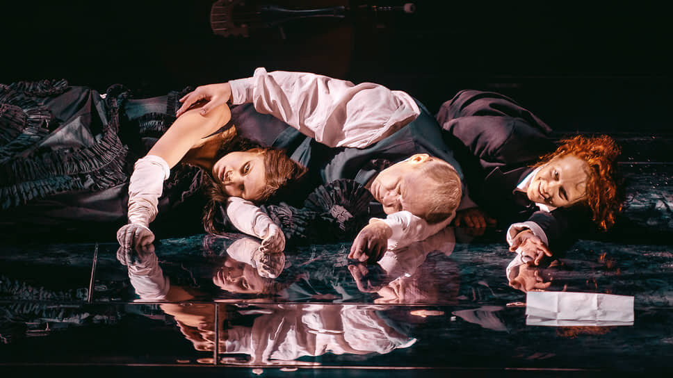     Фото: Ира Полярная / Театр Наций