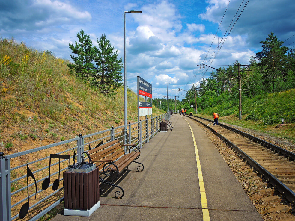 Открыть платформу. Станция Грушина Самара. Платформа. Платформа им Грушина Самара. Открытые платформы.