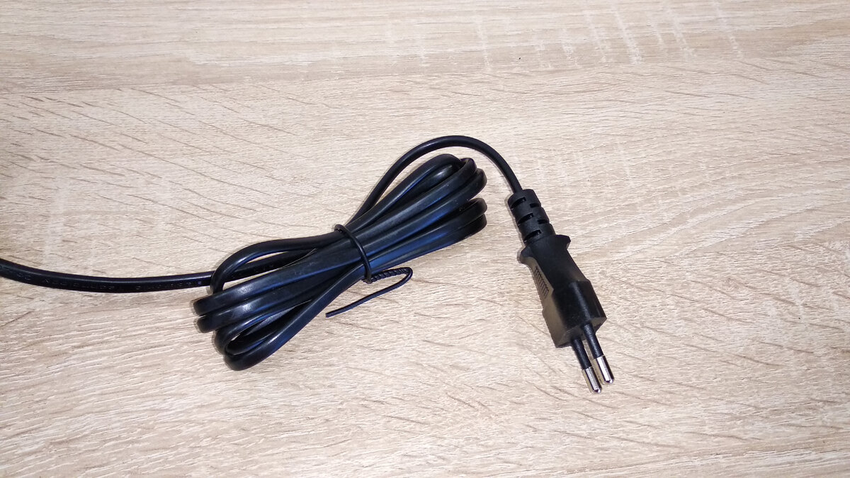 Шуруповерт дома – это почти аксиома. Он давно стал одним из обязательных инструментов, которые нужно держать дома просто так, чтобы были.-10-3