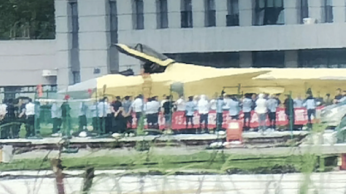    Модернизированный истребитель J-20 / © The Drive