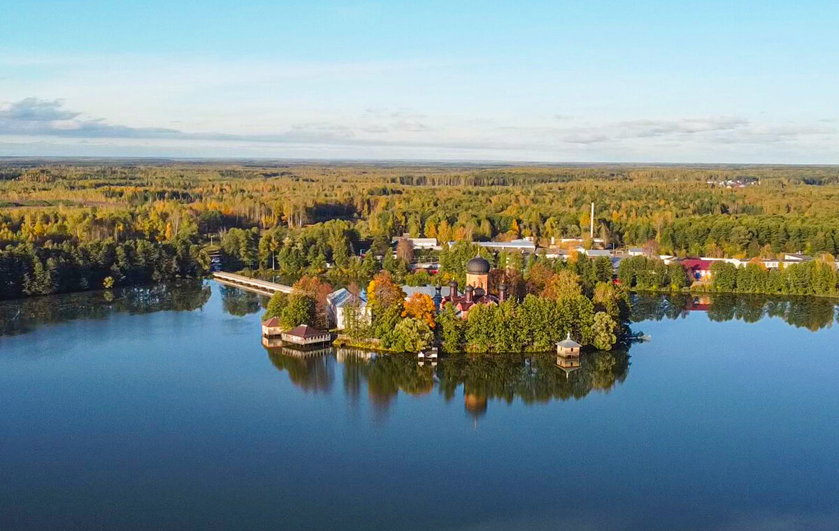 Свято-Введенский Островной монастырь