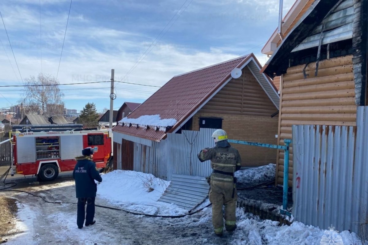    Пожилой мужчина погиб на пожаре в Иркутской области