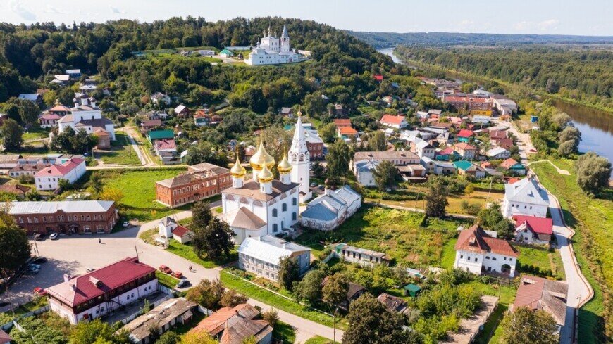 ФОТО : Shutterstock/FOTODOM / (Вид на Гороховец)