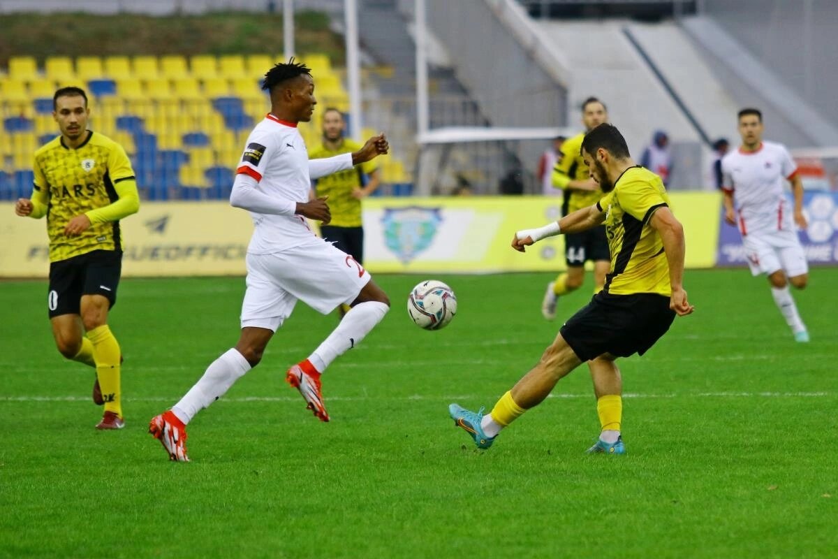 Встреча первого круга. 