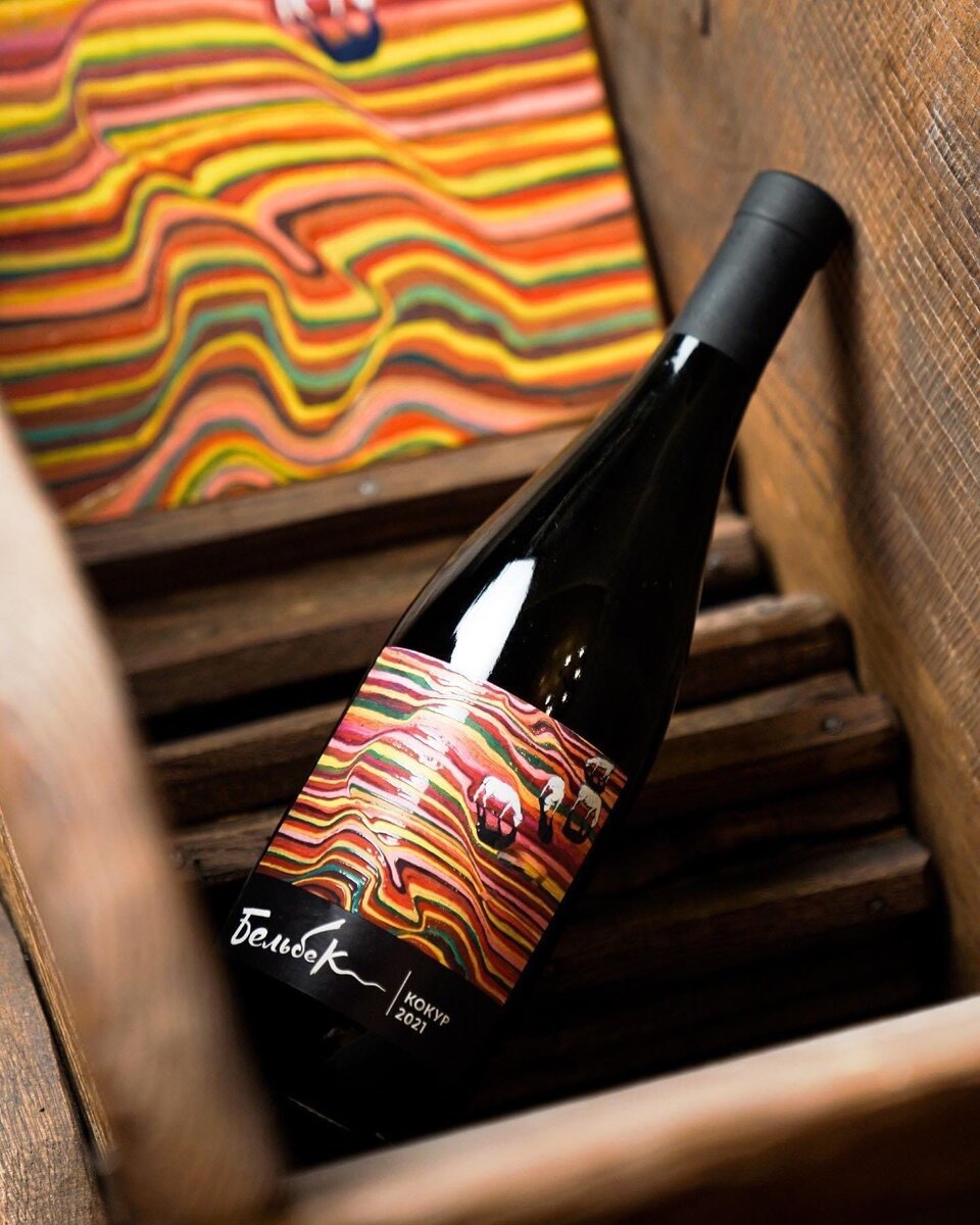 Эта красивая фотография из VK винодельни Бельбек https://vk.com/belbekwine