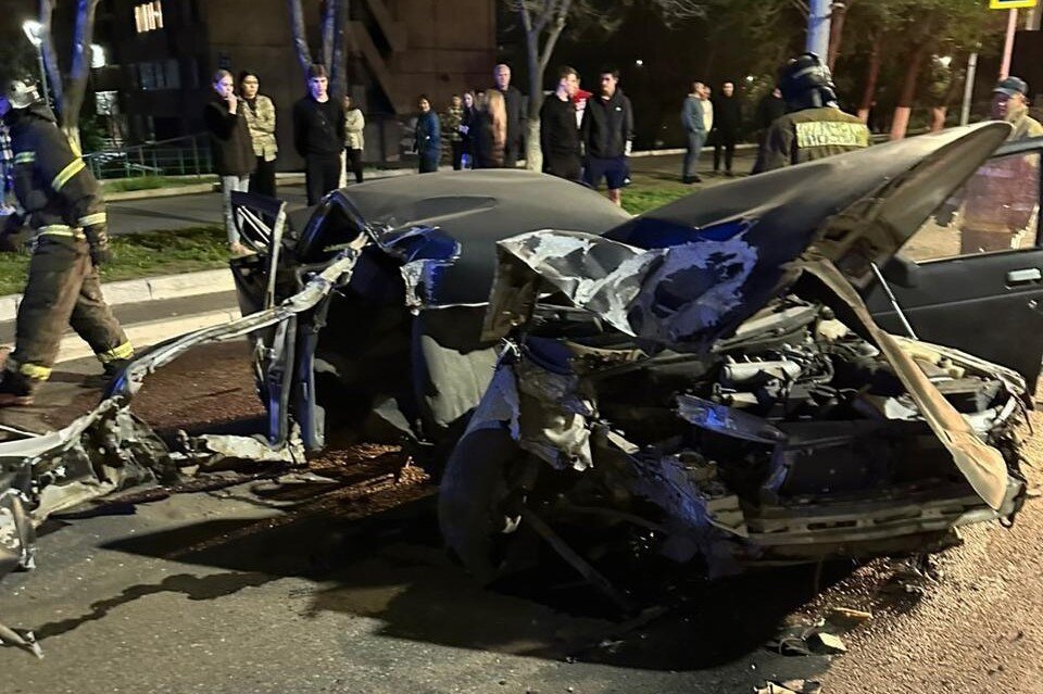    Молодой человек получил различные травмы, его увезли в больницу. УМВД по Оренбургской области