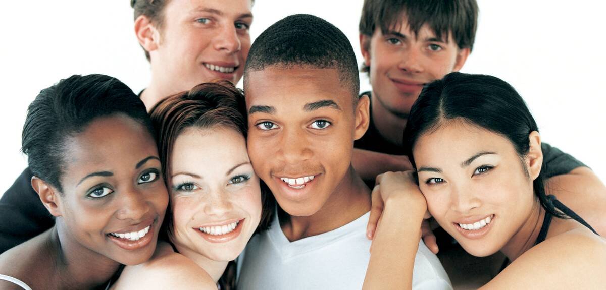 Фото из интернета. Представители трёх рас европеоидной, монголоидной и негроидной