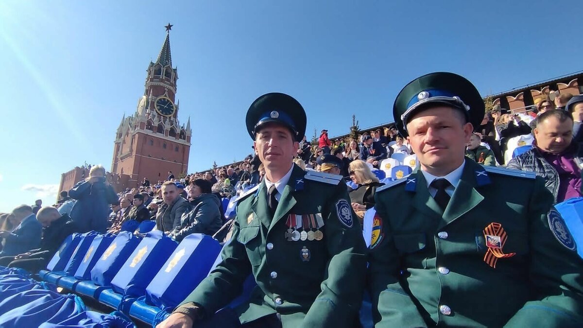 Оренбургских казаков, побывавших в зоне спецоперации, пригласили на Парад  Победы | 56orb.ru | Дзен