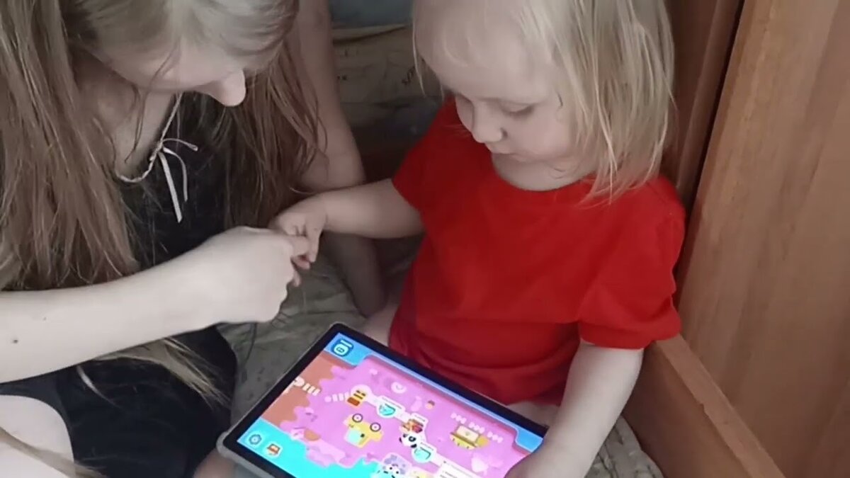 Скрин с ютуба