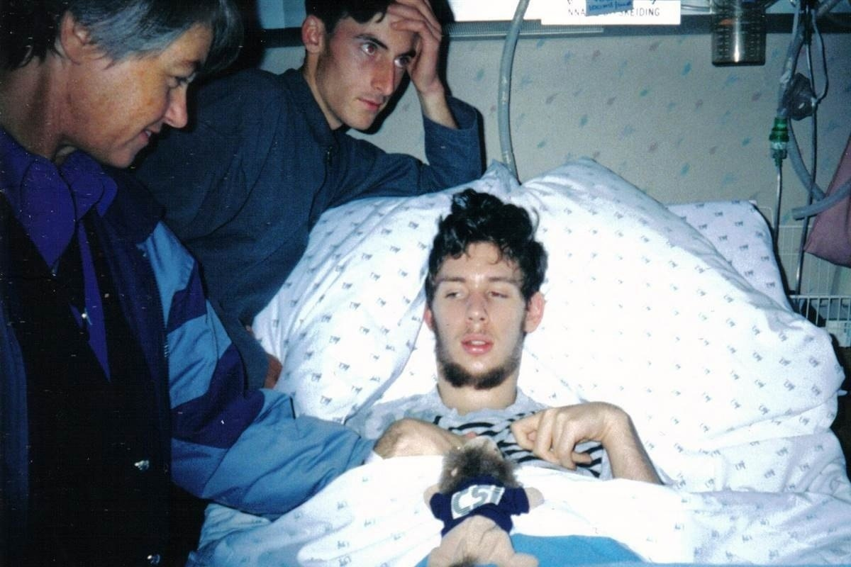 Сак кома. Martin Pistorius южноафриканский программист.