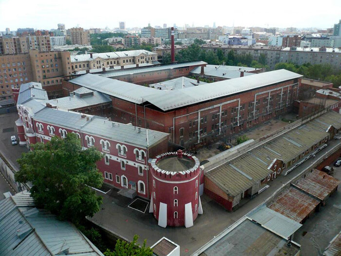 Фото 2. Так выглядит Бутырская тюрьма на Новослободской, 45 сегодня
