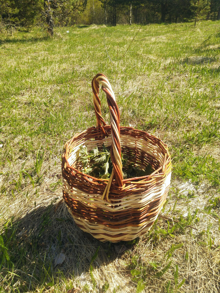 Корзина с травами 