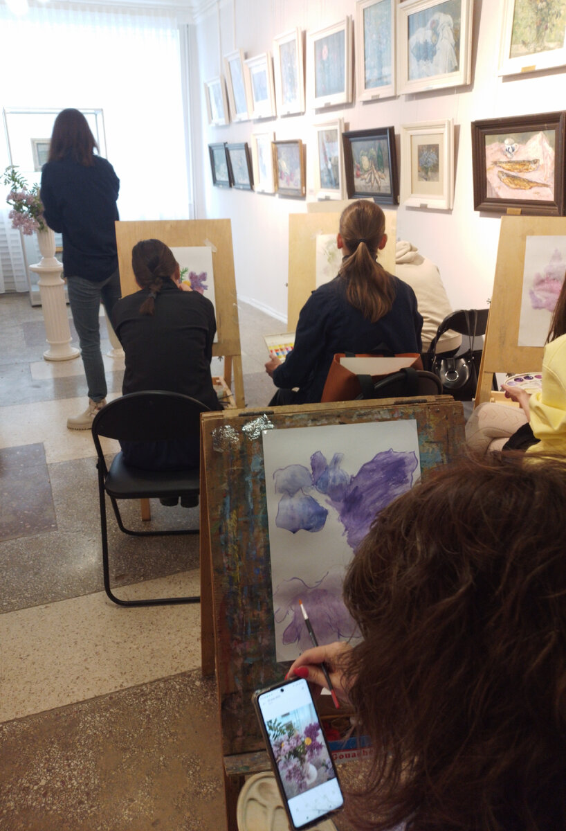 Рисуем сирень с художником Михаилом Левшиным.